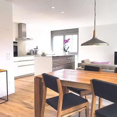 Escape 52 Boutique Apartment *